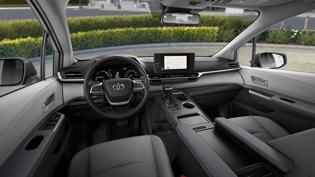 New 2026 Toyota Sienna LE AWD/4WD image 19