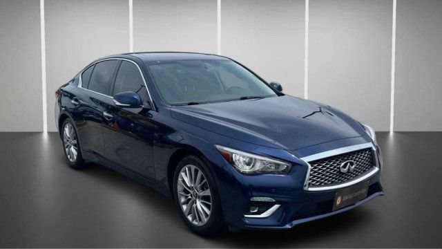 Used 2023 INFINITI Q50 Luxe w/ Cargo Package RWD image 2