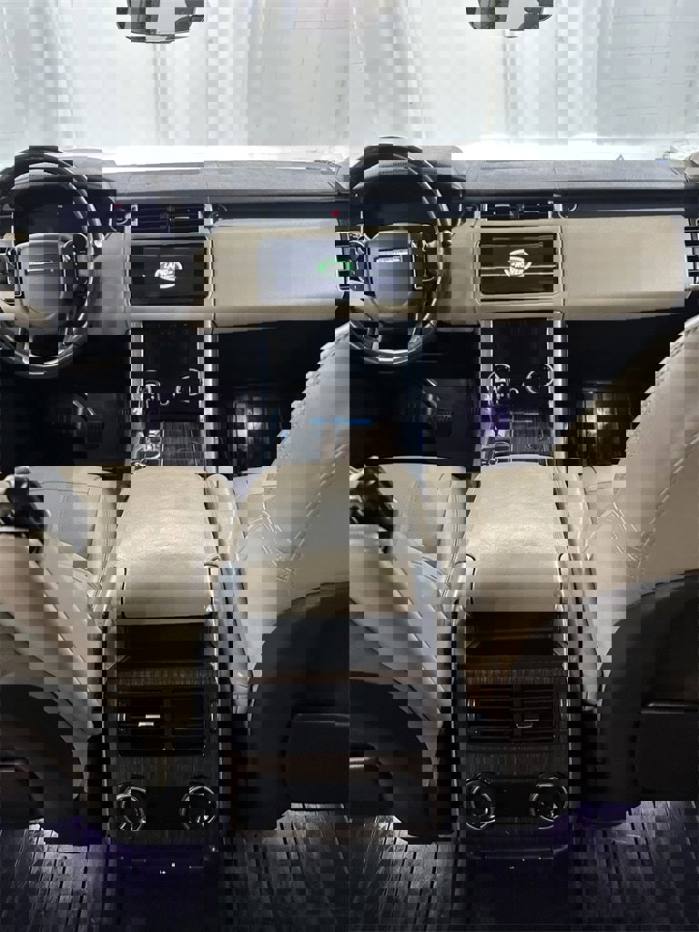 Used 2018 Land Rover Range Rover Sport HSE image 24