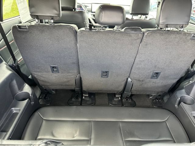 Certified 2025 Ford Explorer ST-Line w/ Premium Package AWD/4WD image 11