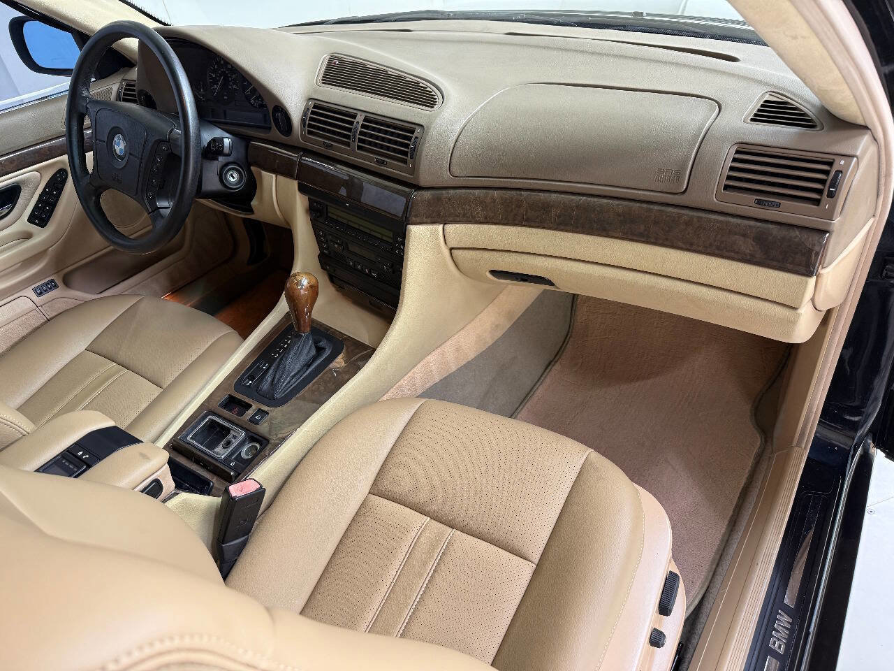 Used 1998 BMW 740i RWD image 19