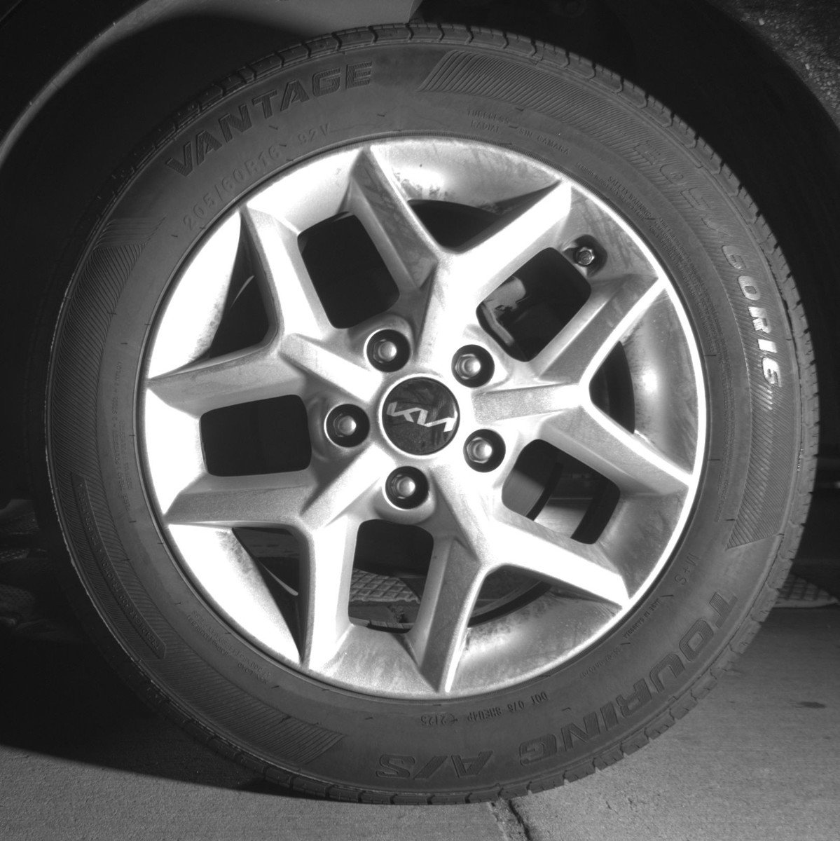 Used 2025 Kia Soul LX w/ LX Technology Package FWD image 21