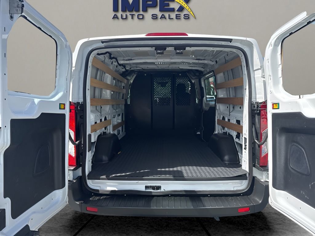 Used 2024 Ford Transit 250 Low Roof w/ Exterior Upgrade Package image 22