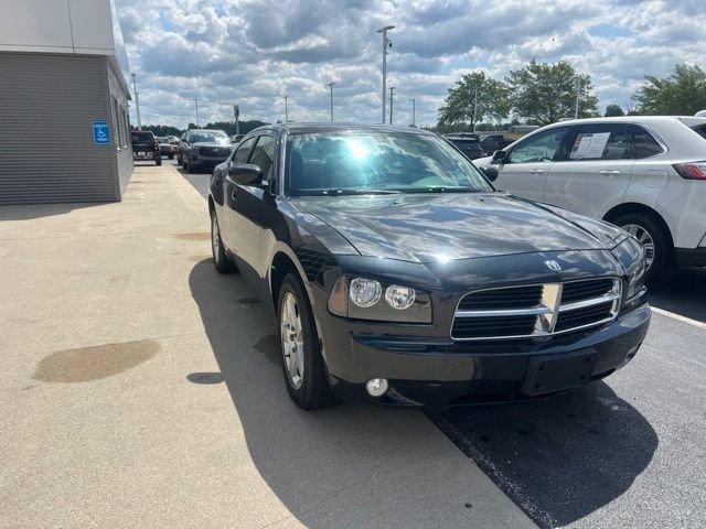 Used 2010 Dodge Charger AWD image 4