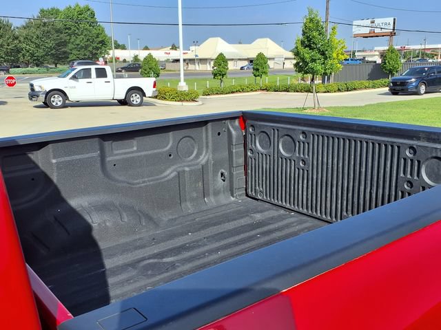 Used 2023 Nissan Titan PRO-4X AWD/4WD image 12