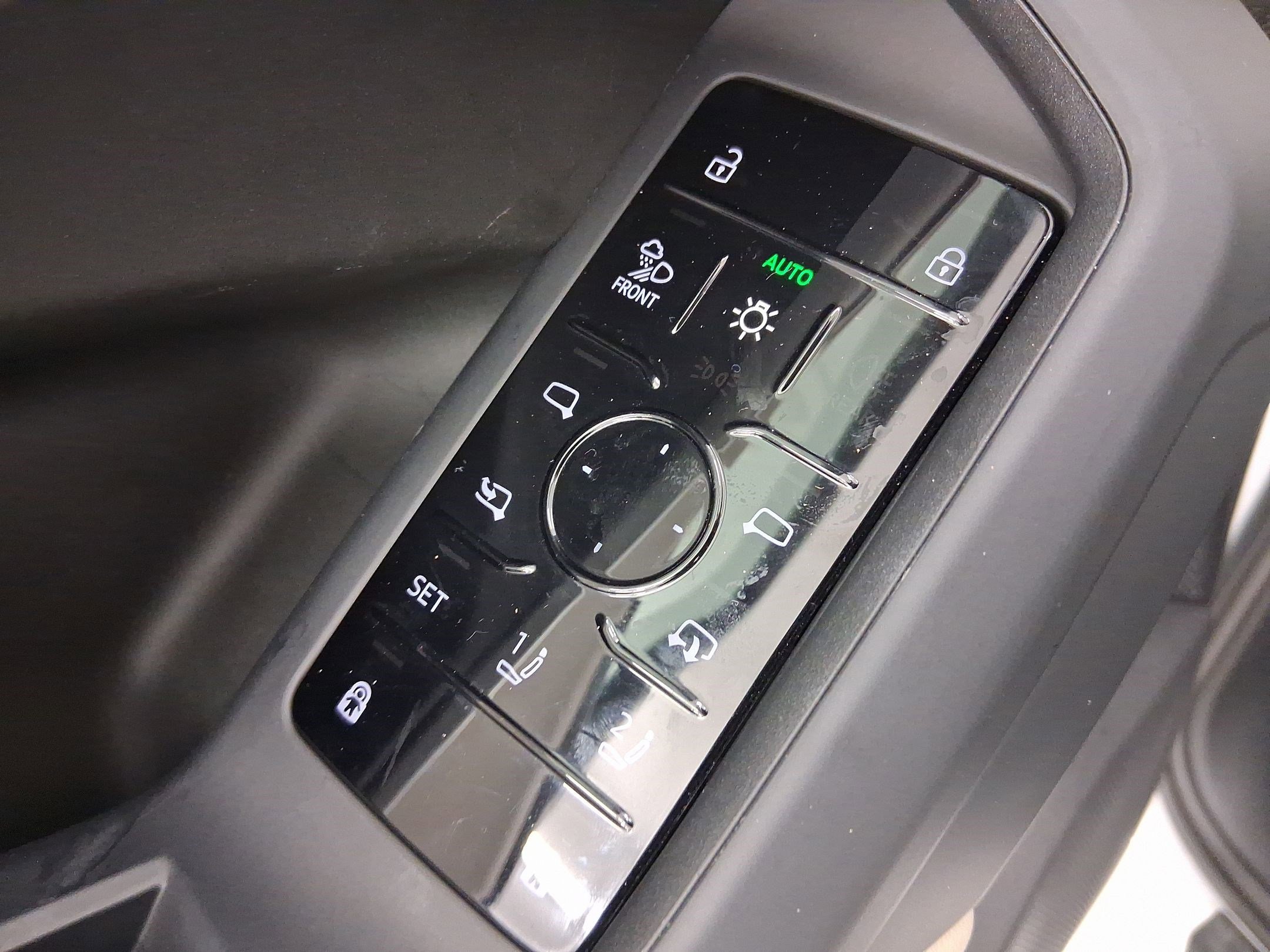 Used 2025 Audi Q5 Premium Plus w/ Premium Plus image 12