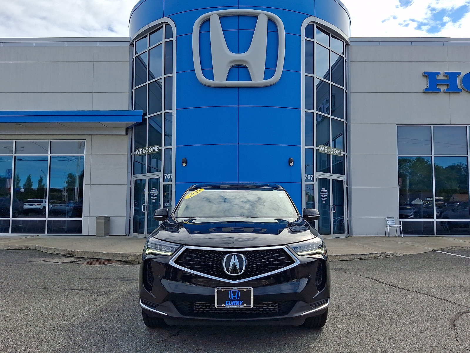 Used 2023 Acura RDX w/ Technology Package AWD/4WD image 2
