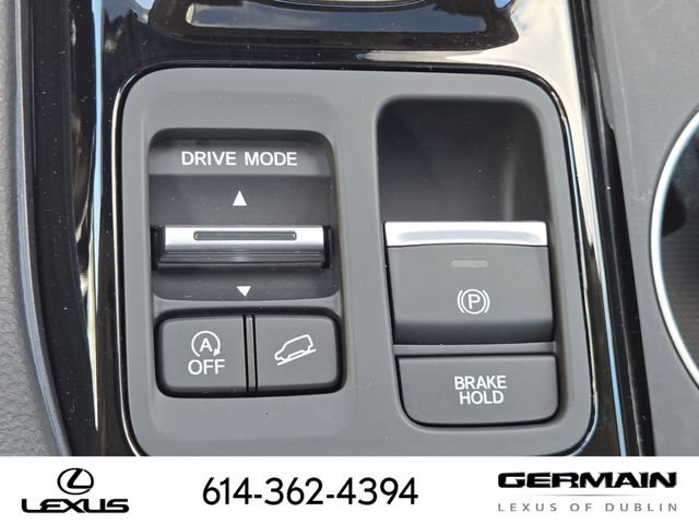 Used 2025 Honda Pilot Touring image 24