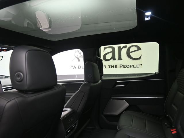 Used 2024 GMC Sierra EV Denali image 23