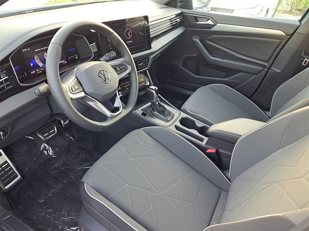 New 2025 Volkswagen Jetta Sport image 7