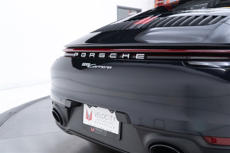 Used 2024 Porsche 911 Carrera RWD image 29