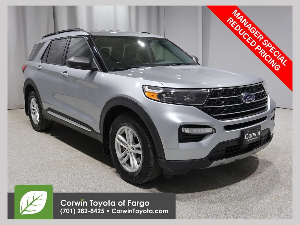 Used 2022 Ford Explorer XLT AWD/4WD image 1