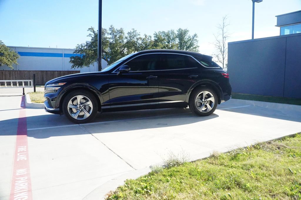 New 2026 Genesis GV70 2.5T Advanced image 3