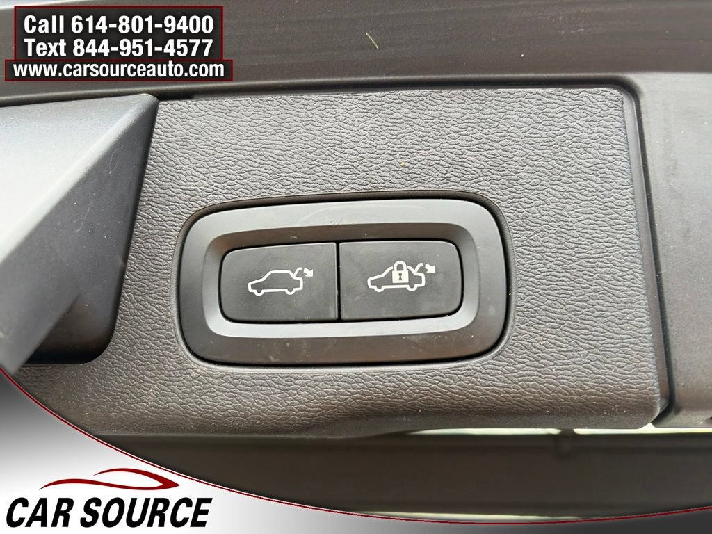 Used 2021 Volvo XC60 T5 Inscription w/ Advanced Package AWD/4WD image 8