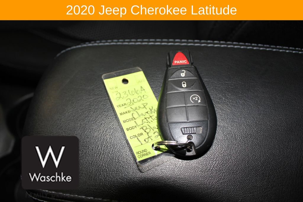 Used 2020 Jeep Cherokee Latitude w/ Cold Weather Group image 32