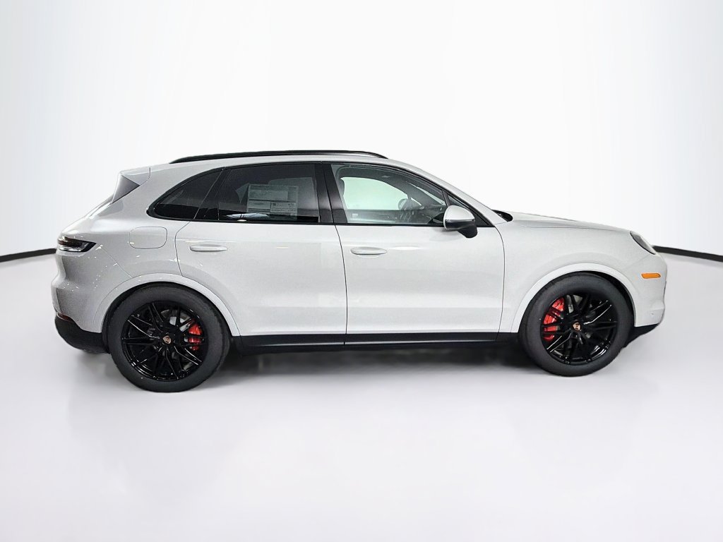 New 2026 Porsche Cayenne S AWD/4WD image 8