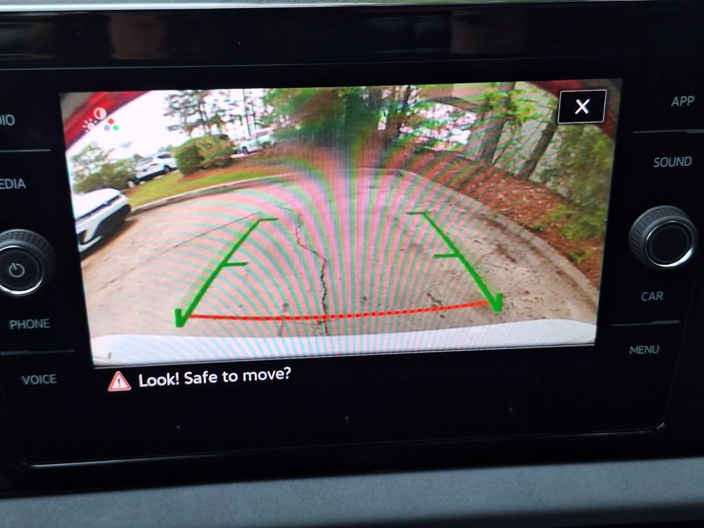 New 2026 Volkswagen Jetta SE FWD image 15