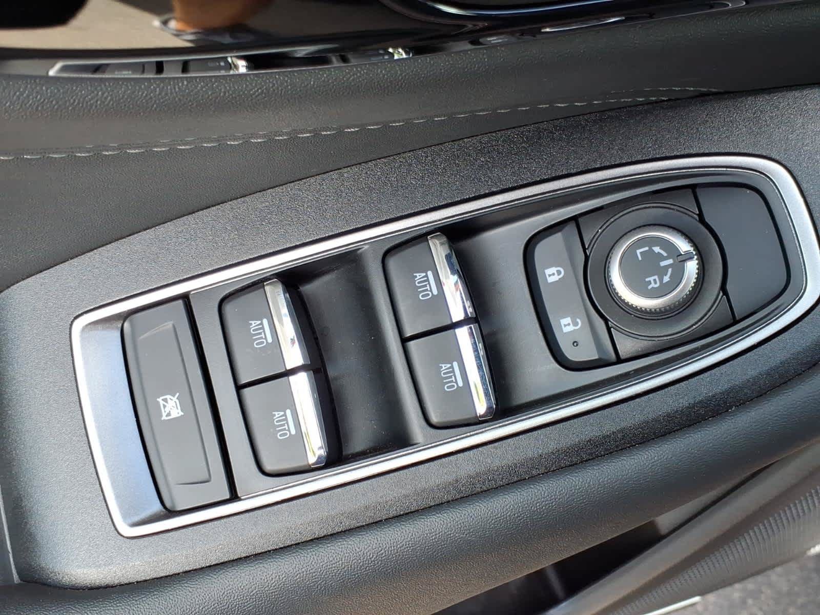 Used 2025 Subaru Outback Limited XT AWD/4WD image 25
