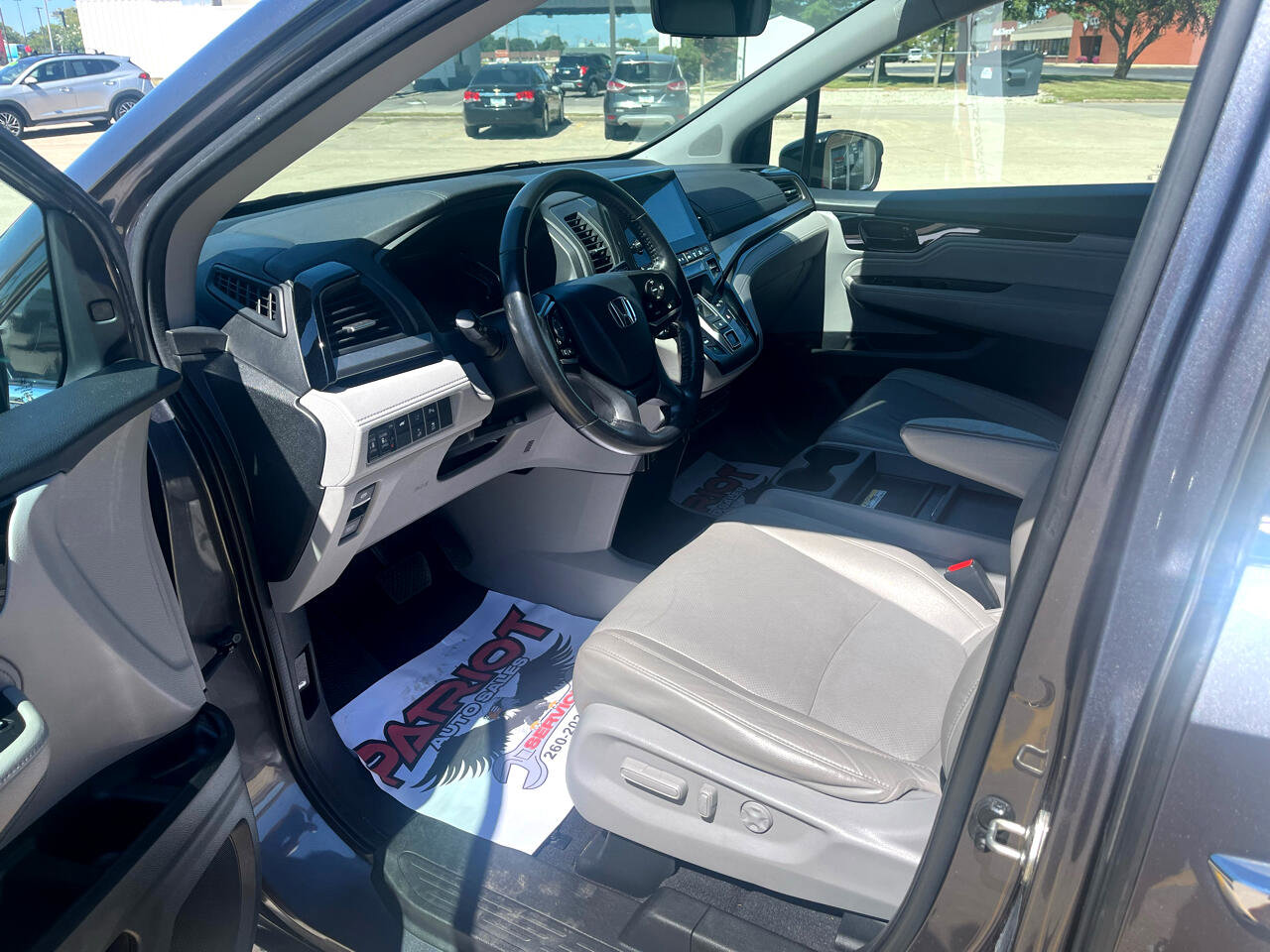 Used 2019 Honda Odyssey Elite image 7