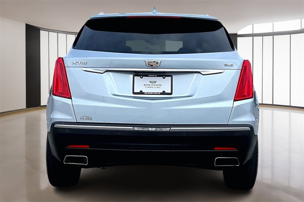 Used 2017 Cadillac XT5 Premium Luxury image 4