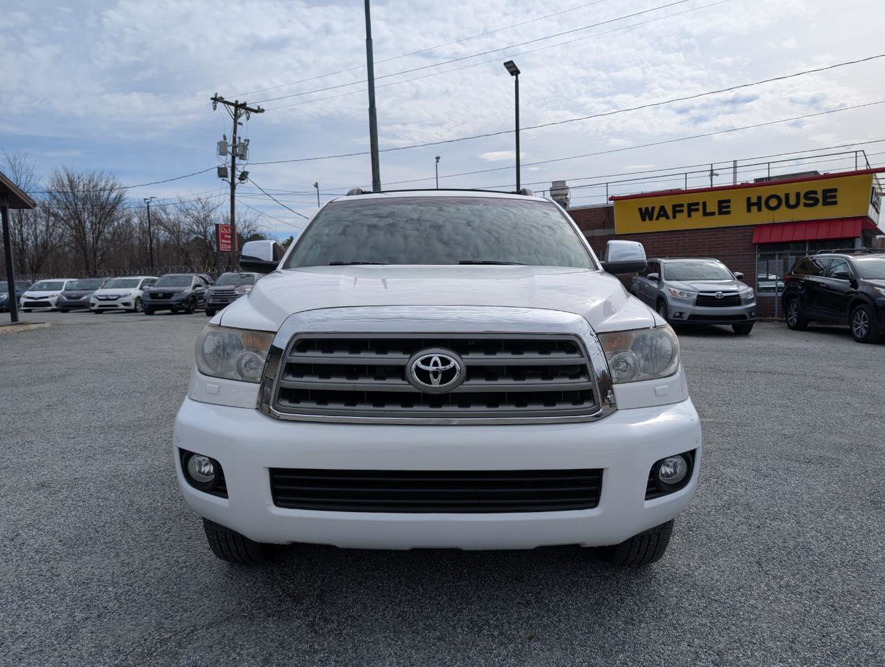 Used 2015 Toyota Sequoia Limited image 2