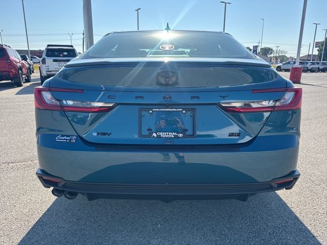 New 2026 Toyota Camry SE w/ Convenience Package FWD image 5