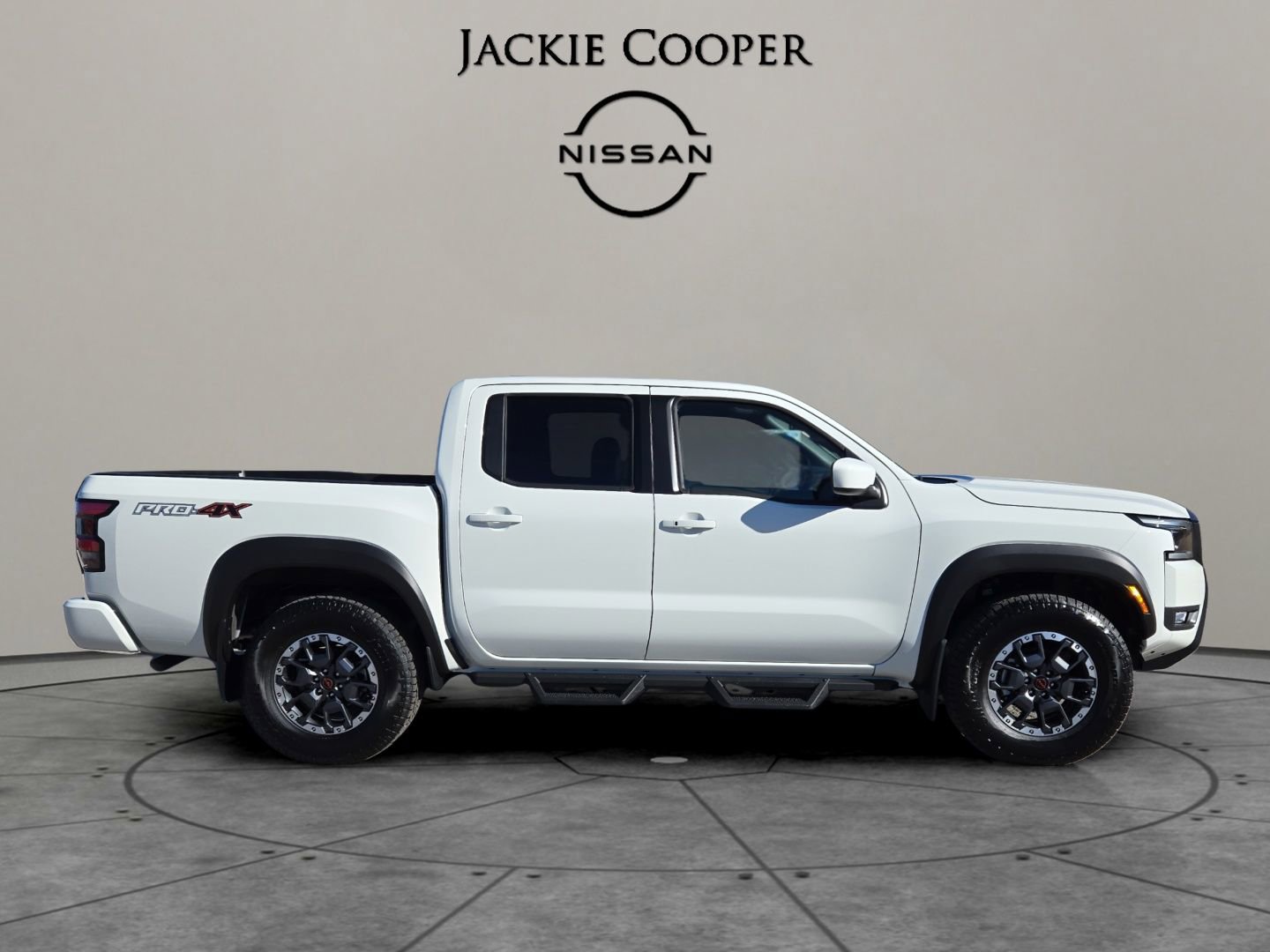 New 2026 Nissan Frontier PRO-4X w/ Tow Package image 6