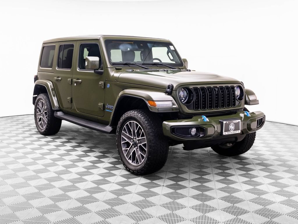 Used 2024 Jeep Wrangler High Altitude AWD/4WD image 9