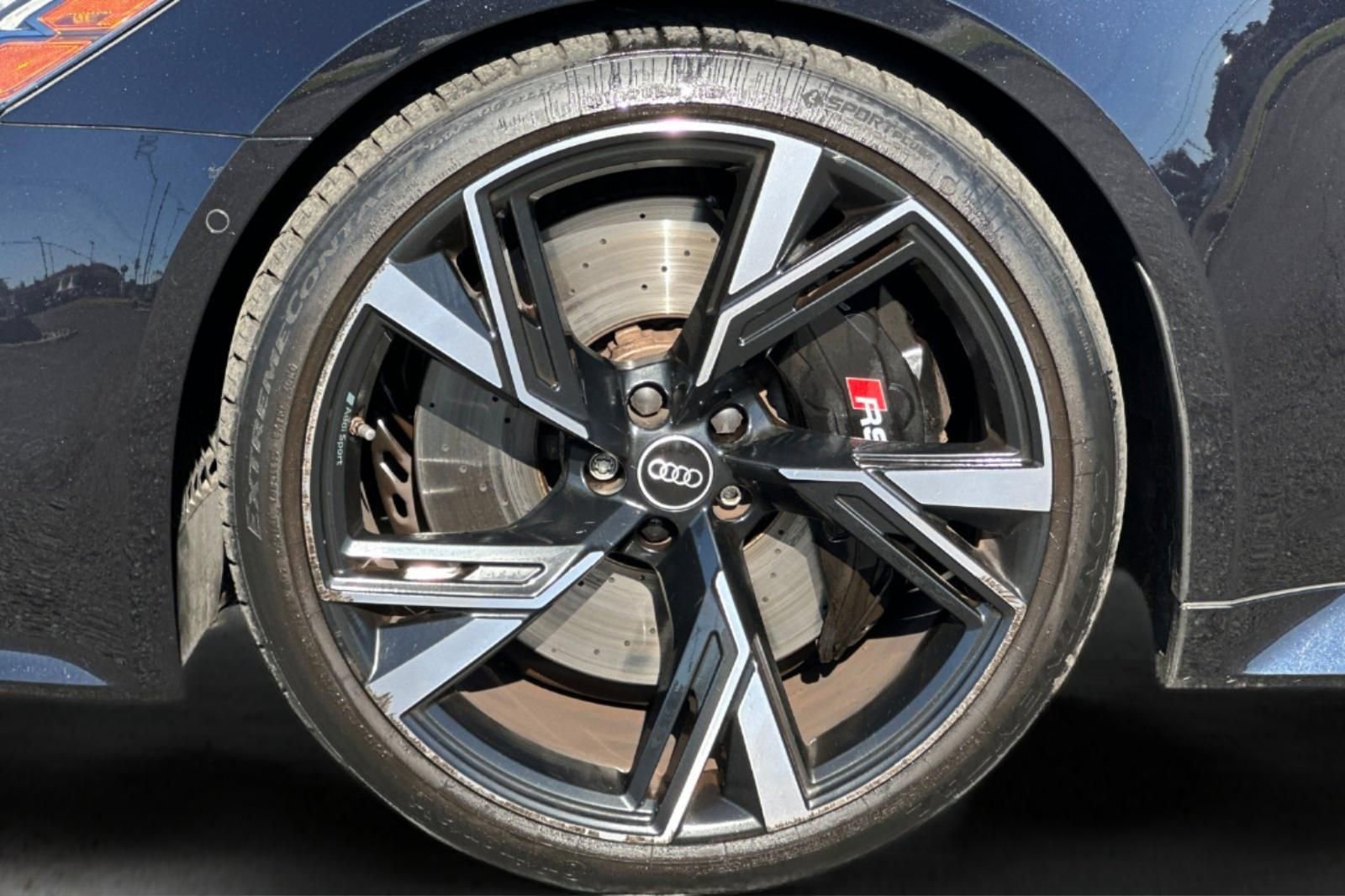 Used 2022 Audi RS 6 AWD/4WD image 25