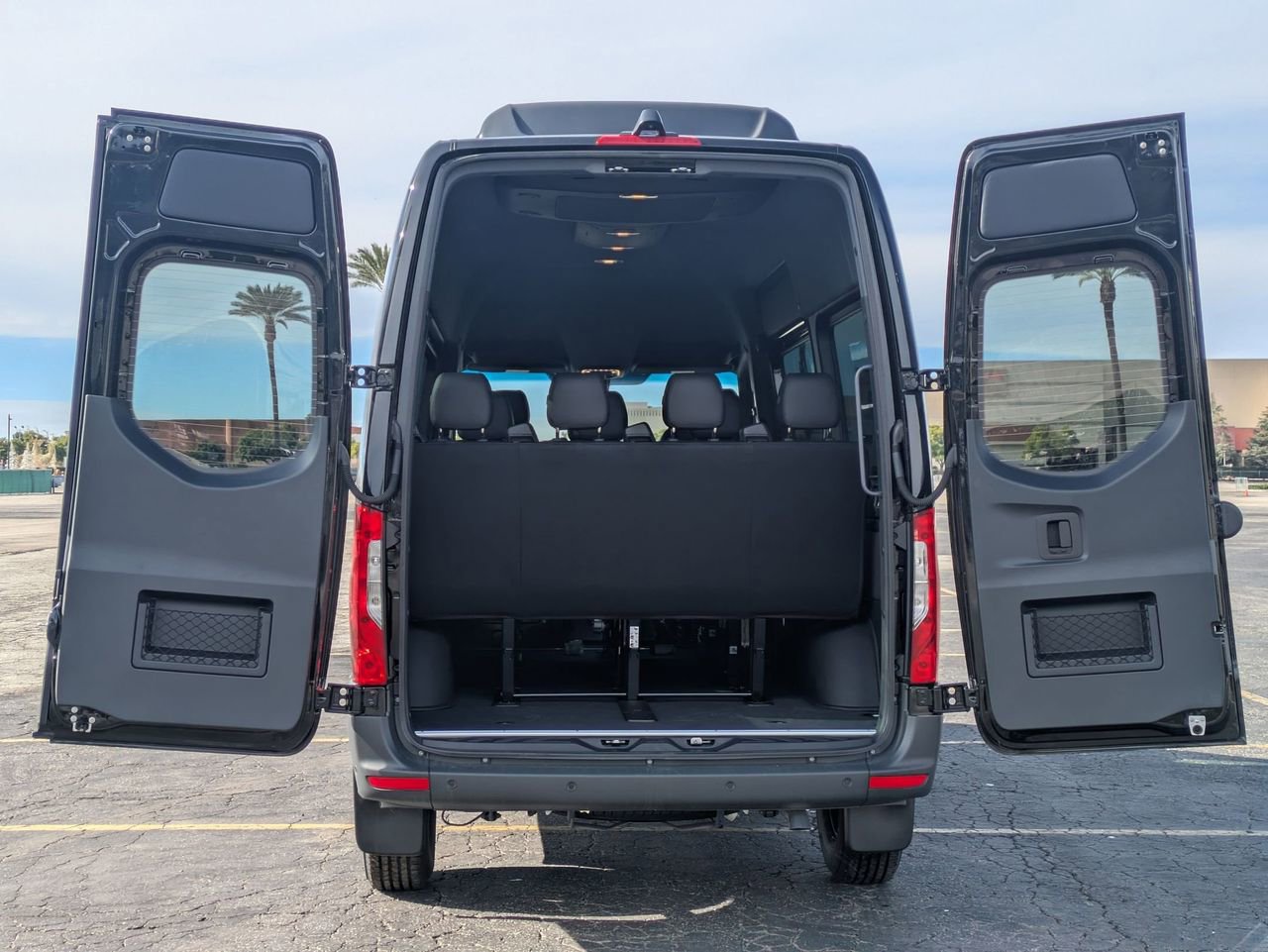 New 2025 Mercedes-Benz Sprinter 2500 image 10