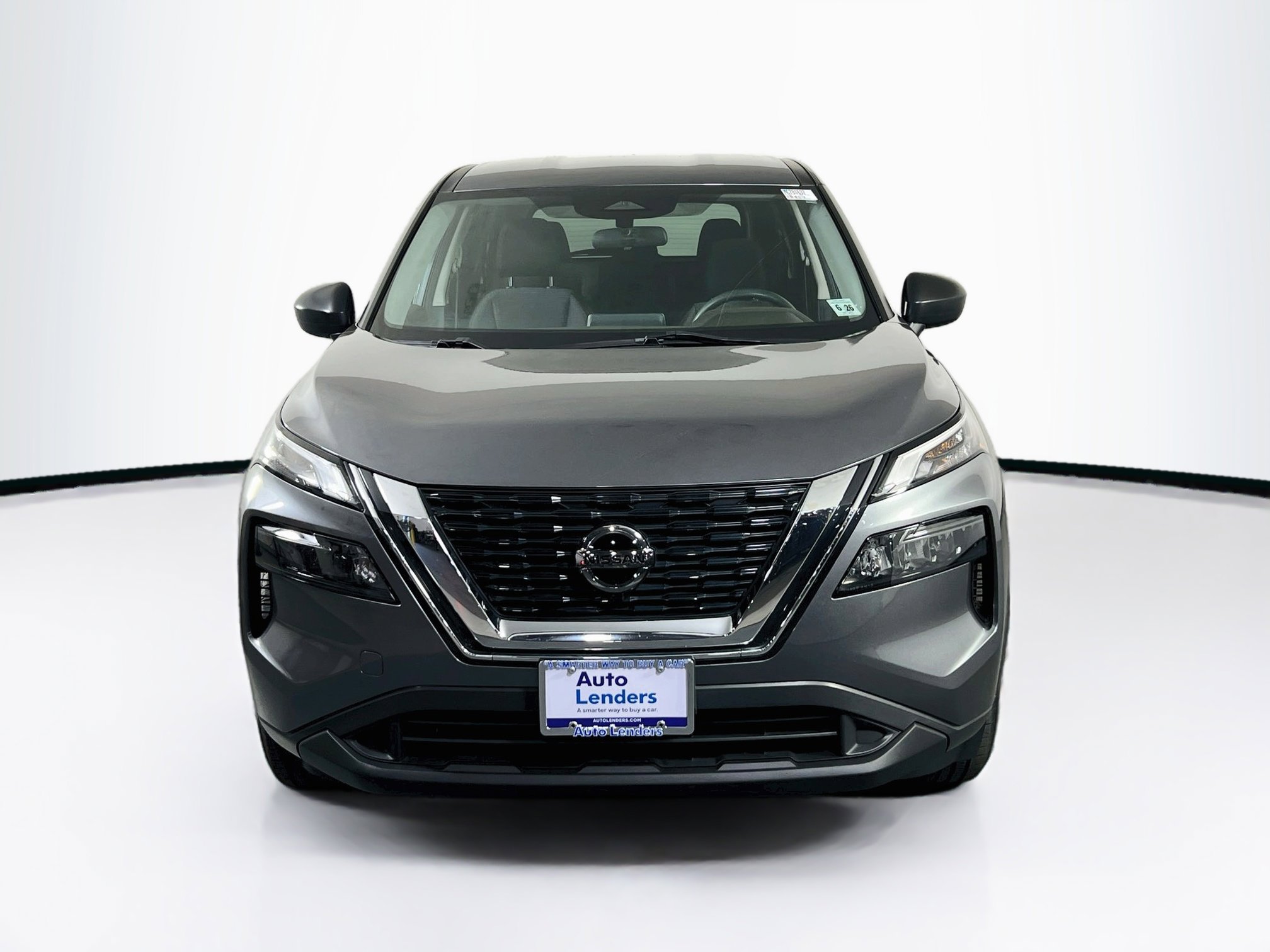 Used 2021 Nissan Rogue S AWD/4WD image 2