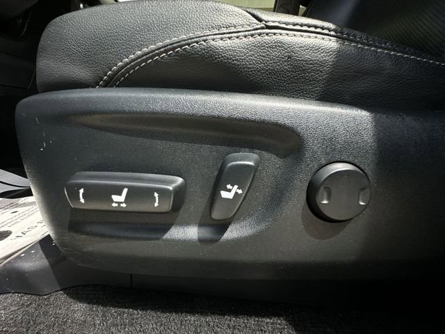 Used 2023 Toyota 4Runner Limited RWD image 20