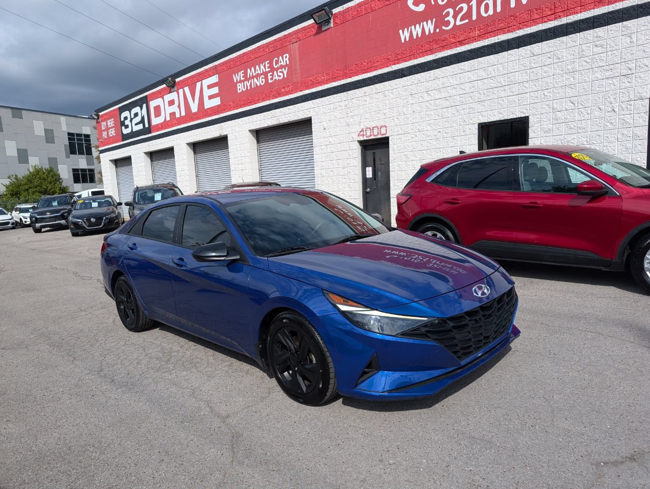 Used 2022 Hyundai Elantra SEL FWD image 1