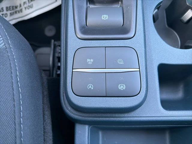 Used 2024 Ford Maverick XL image 31