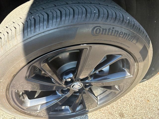 Certified 2023 Buick Envision Preferred w/ Sport Touring Package AWD/4WD image 20