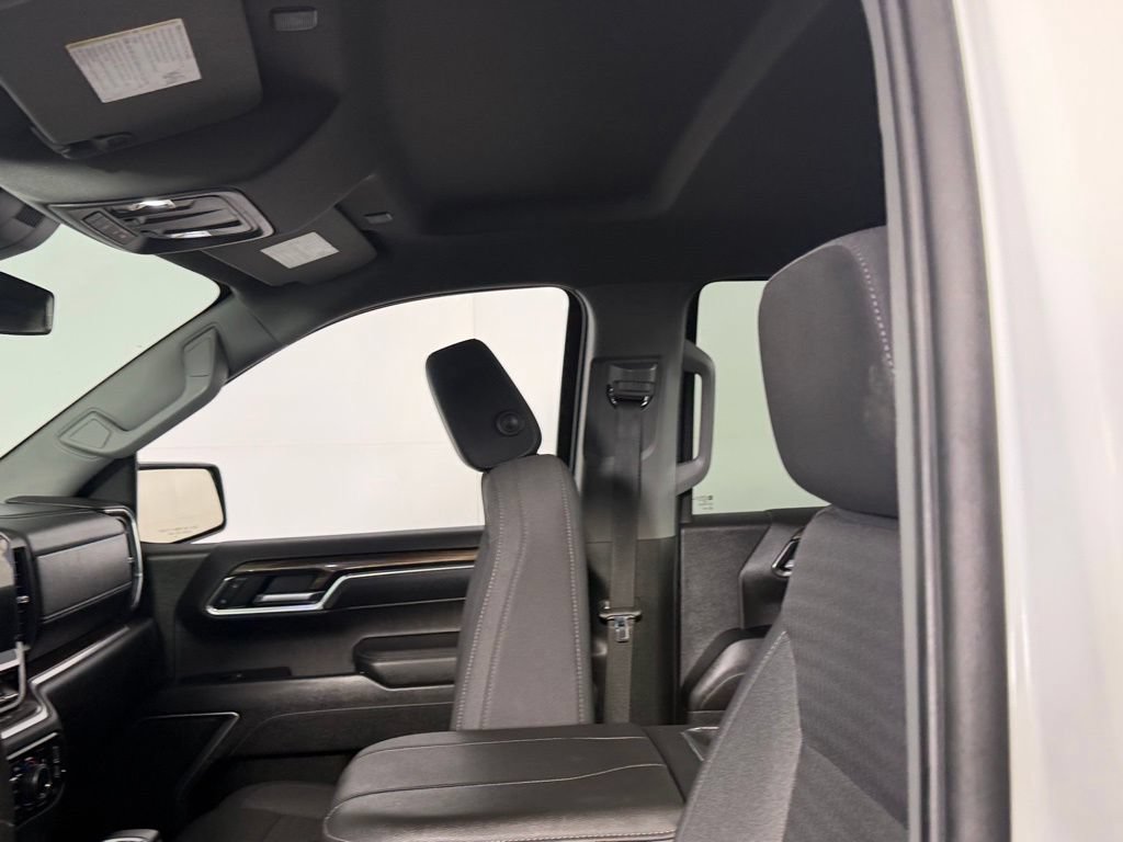 Used 2023 Chevrolet Silverado 1500 RST w/ Rally Edition AWD/4WD image 25
