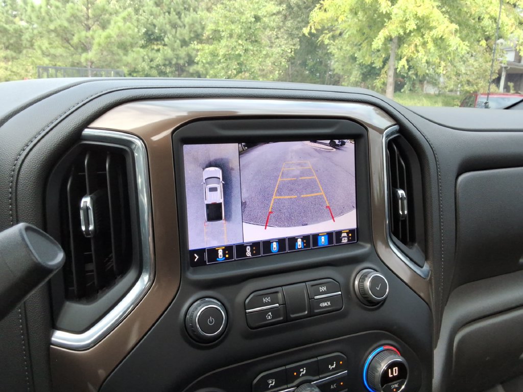 Certified 2020 Chevrolet Silverado 1500 High Country w/ Technology Package AWD/4WD image 34