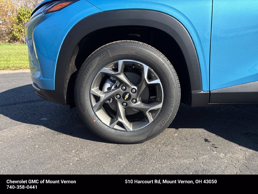 New 2026 Chevrolet Trax LT w/ Driver Confidence Package FWD image 23