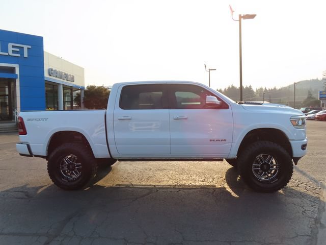 Used 2021 RAM 1500 Laramie w/ Sport Appearance Package AWD/4WD image 10
