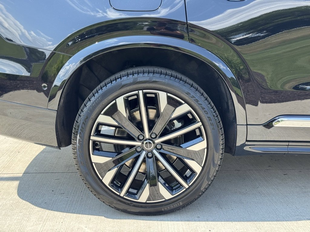 New 2026 Volvo XC90 T8 Plus image 4