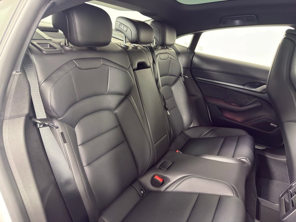 New 2026 Porsche Taycan AWD/4WD image 18