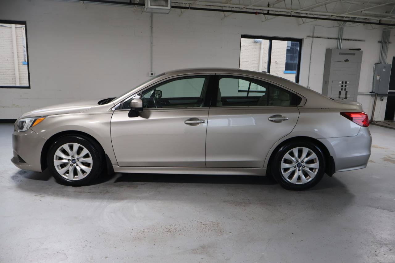 Used 2015 Subaru Legacy 2.5i Premium AWD/4WD image 4