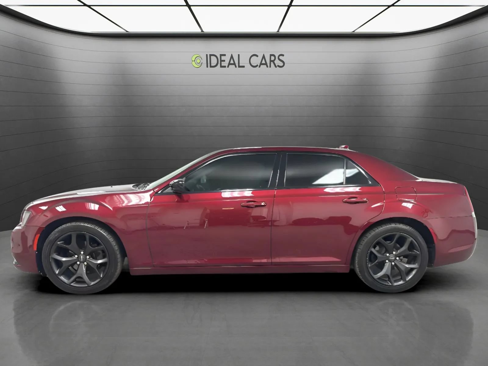 Used 2021 Chrysler 300 Touring w/ Sport Appearance Package RWD image 8