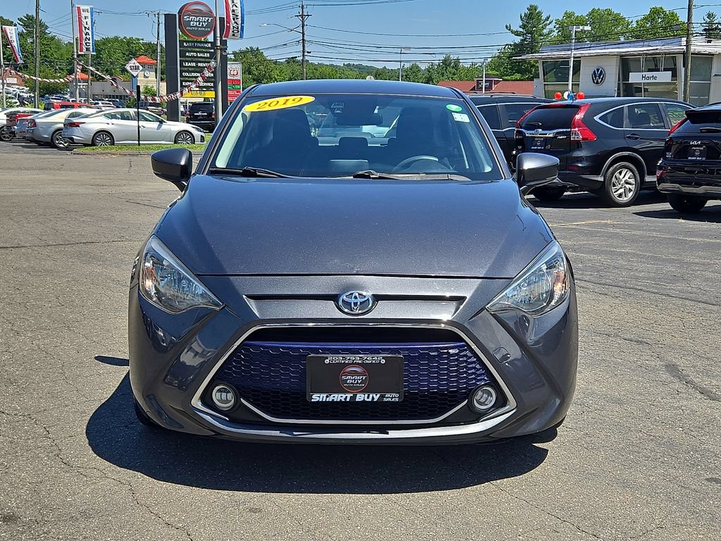 Used 2019 Toyota Yaris LE FWD image 3
