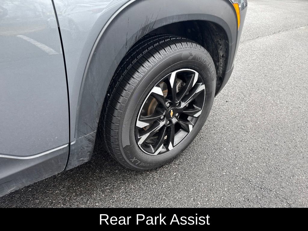 Used 2021 Chevrolet TrailBlazer LT w/ Driver Confidence Package image 12