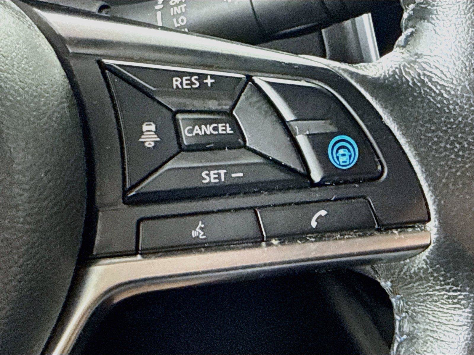 Used 2020 Nissan Leaf SL Plus FWD image 12