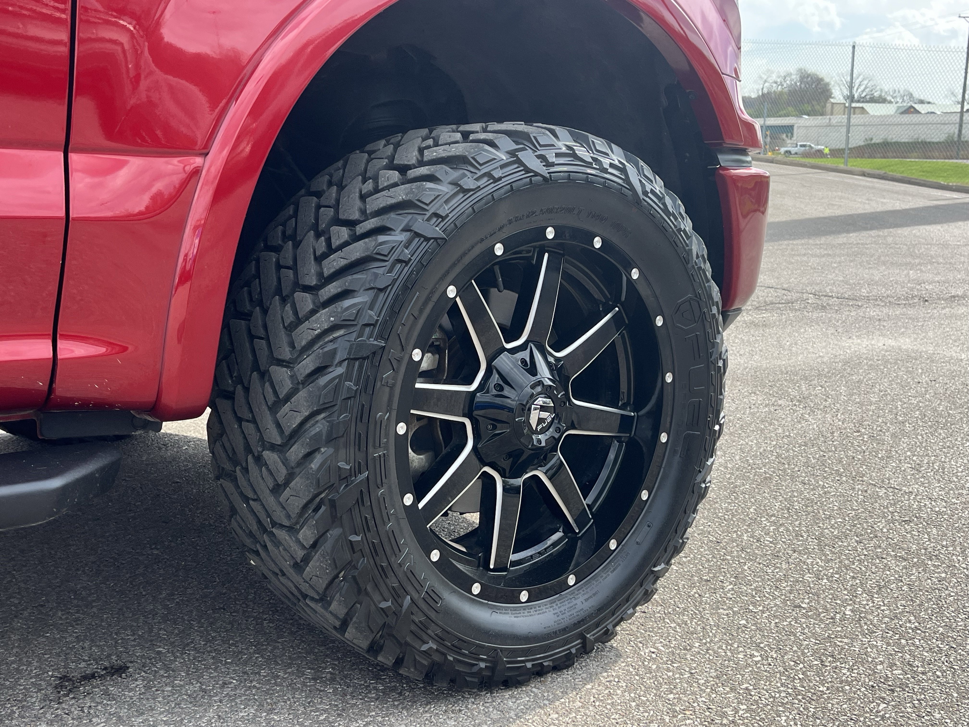 Used 2019 Ford F150 XLT w/ Equipment Group 302A Luxury image 9