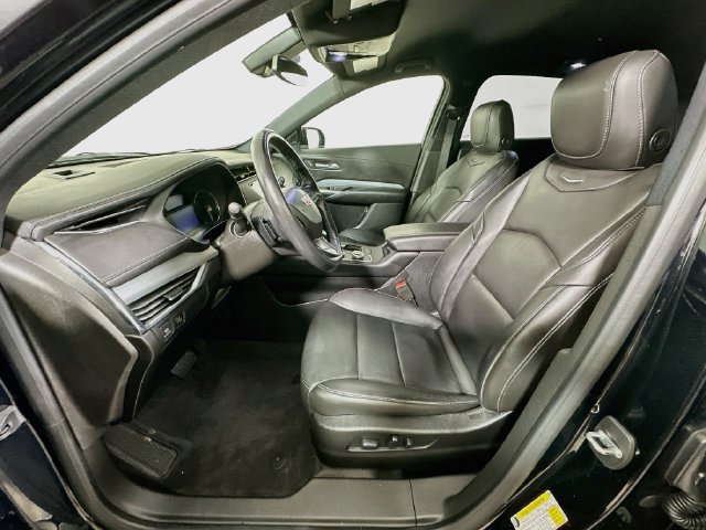 Used 2019 Cadillac XT4 Premium Luxury w/ Driver Awareness Package AWD/4WD image 25