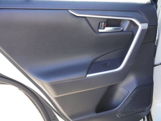 Used 2021 Toyota RAV4 XSE w/ XSE Grade Weather Package AWD/4WD image 14