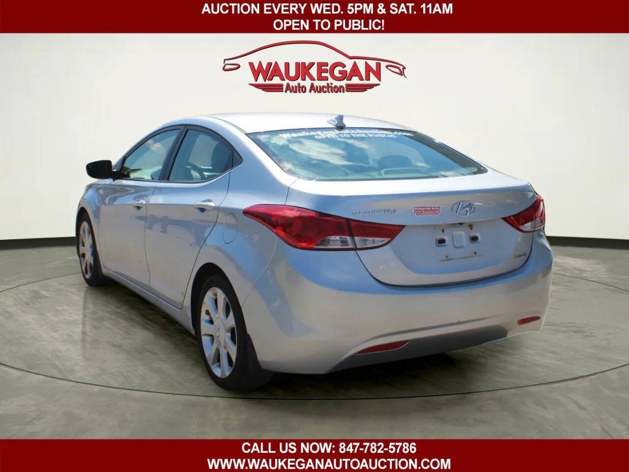 Used 2012 Hyundai Elantra Limited w/ Technology Pkg 5 FWD image 3